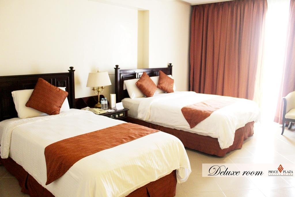 Pryce Plaza Hotel Cagayan de Oro Exterior photo