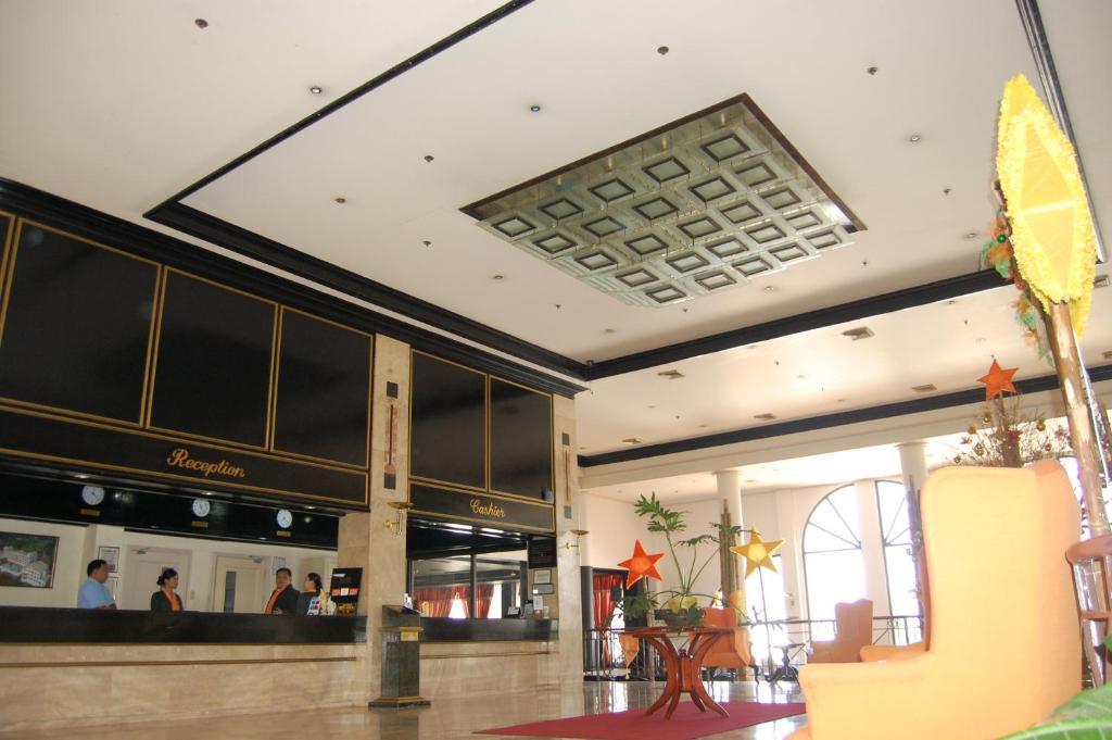 Pryce Plaza Hotel Cagayan de Oro Exterior photo