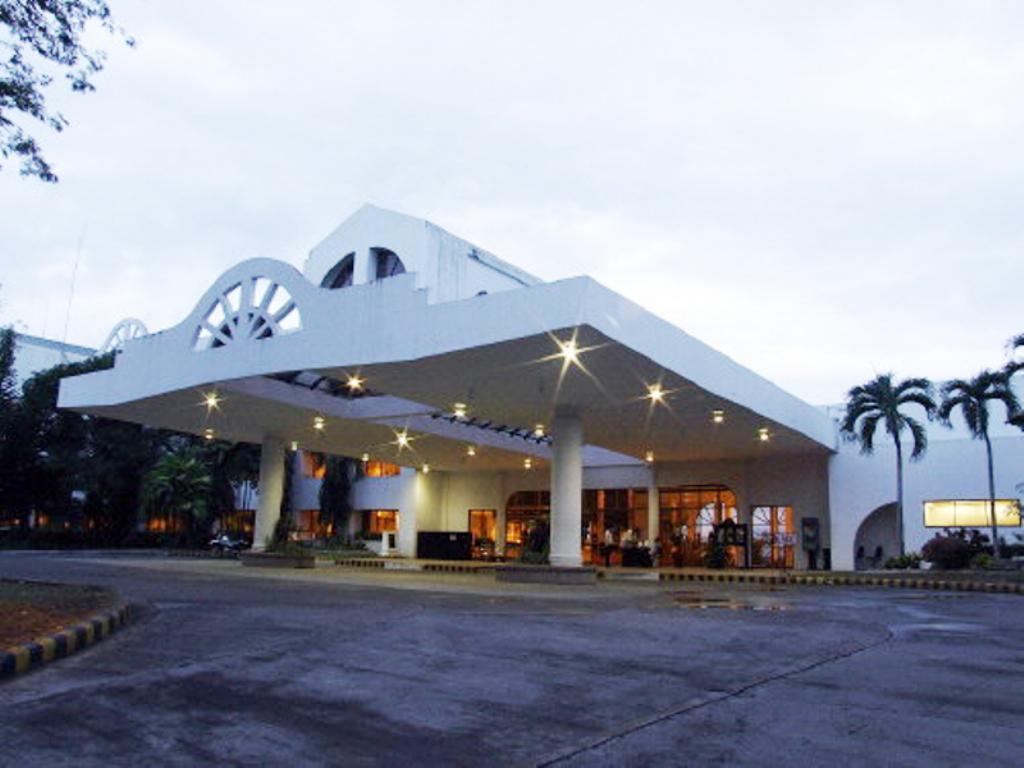 Pryce Plaza Hotel Cagayan de Oro Exterior photo